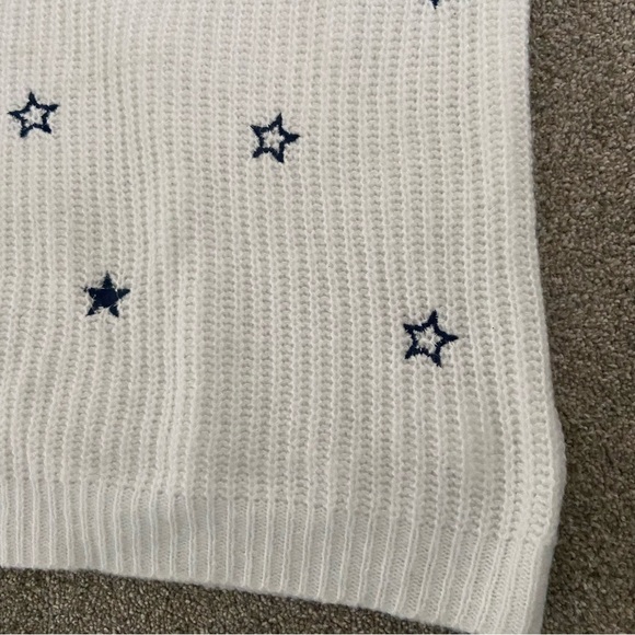 White Knit and Navy Star Embroidered Sweater - Picture 3 of 11